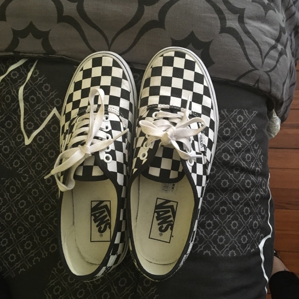 Vans checkered classics